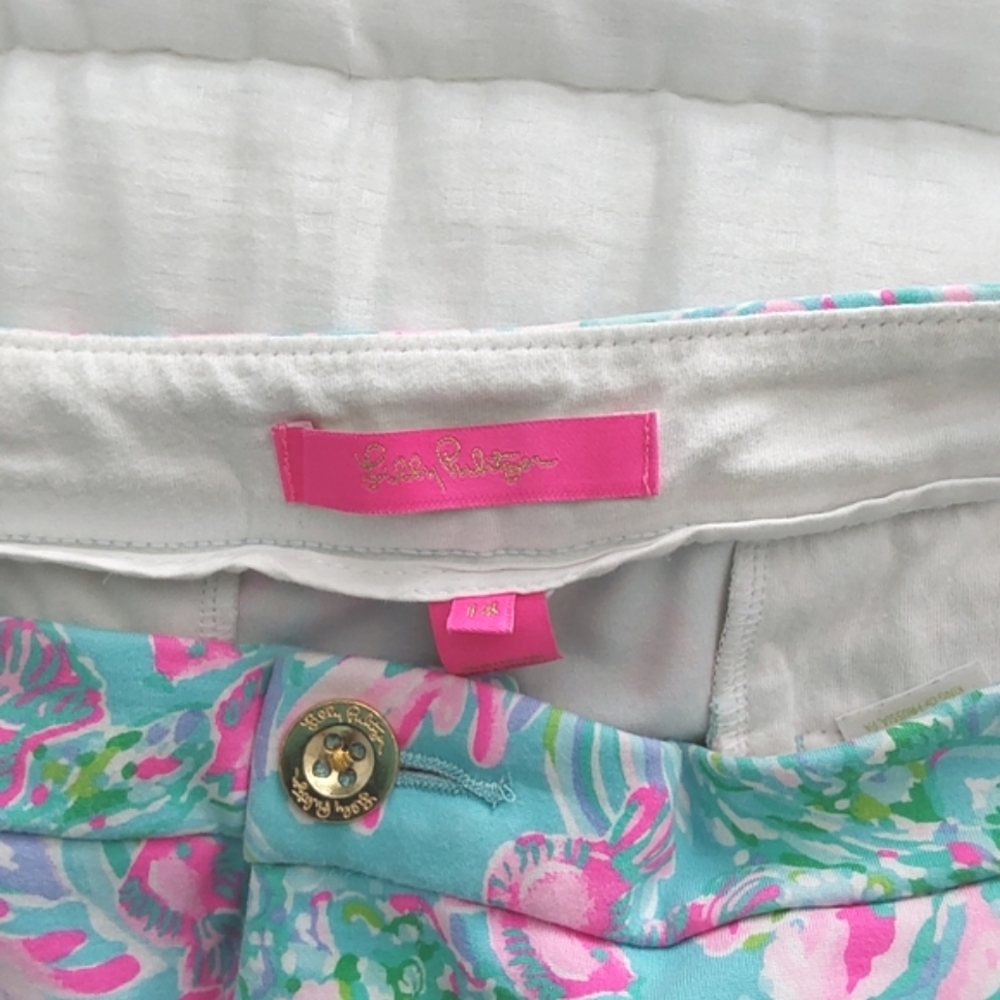 Lilly Pulitzer 6" Buttercup Knit Stretch Shorts 14 - Picture 4 of 4